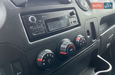 Вантажний фургон Renault Master 2019 в Бердичеві