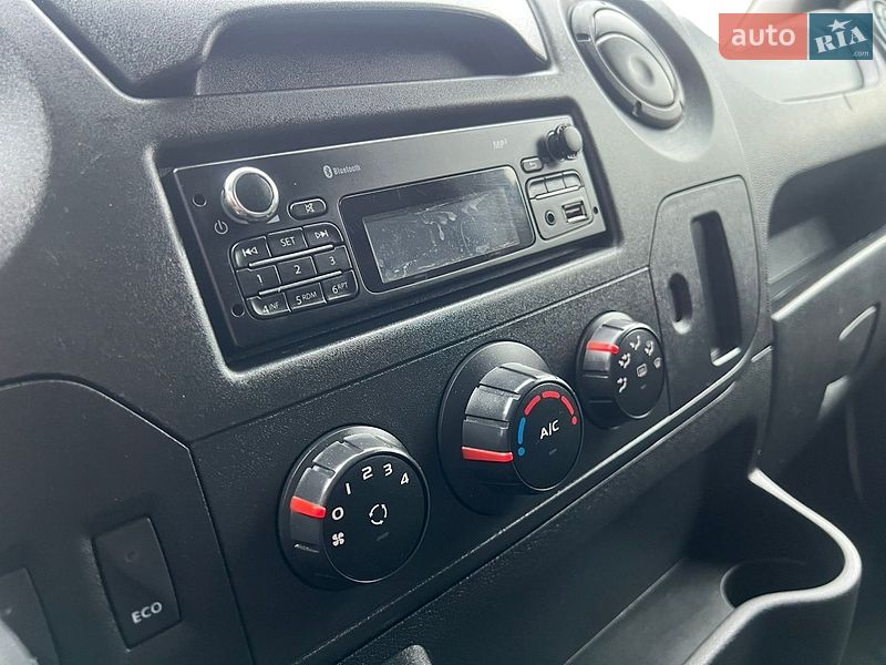 Вантажний фургон Renault Master 2019 в Бердичеві