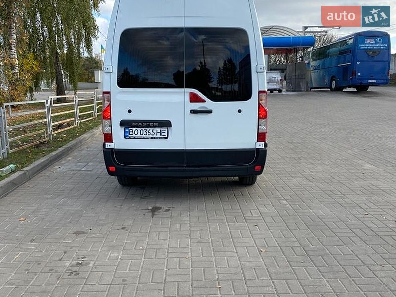 Мінівен Renault Master 2013 в Тернополі