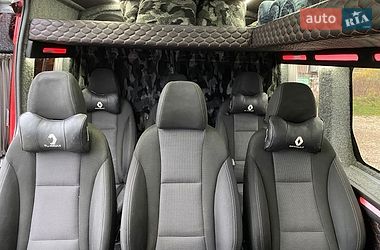 Грузопассажирский фургон Renault Master 2015 в Заречье