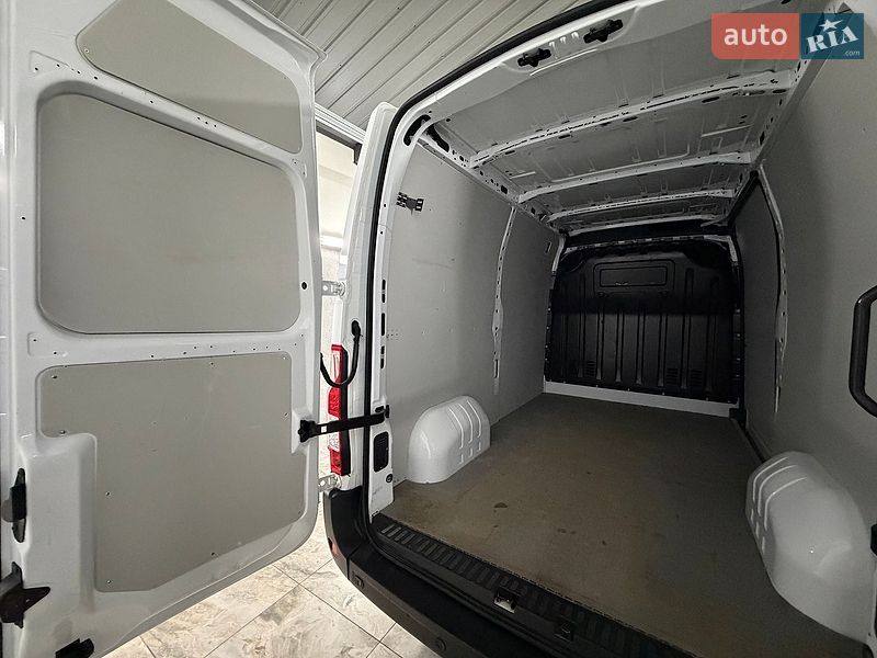 Грузовой фургон Renault Master 2022 в Полтаве