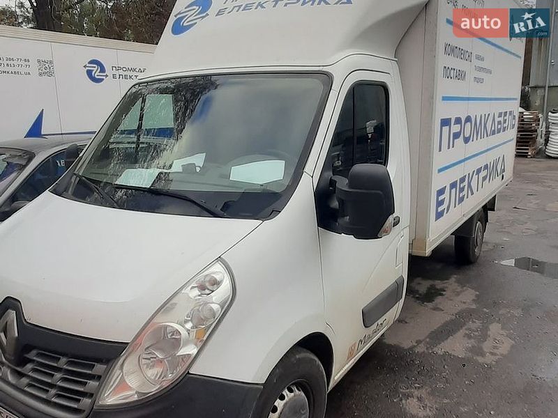 Грузовой фургон Renault Master 2017 в Киеве