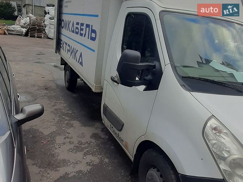 Грузовой фургон Renault Master 2017 в Киеве