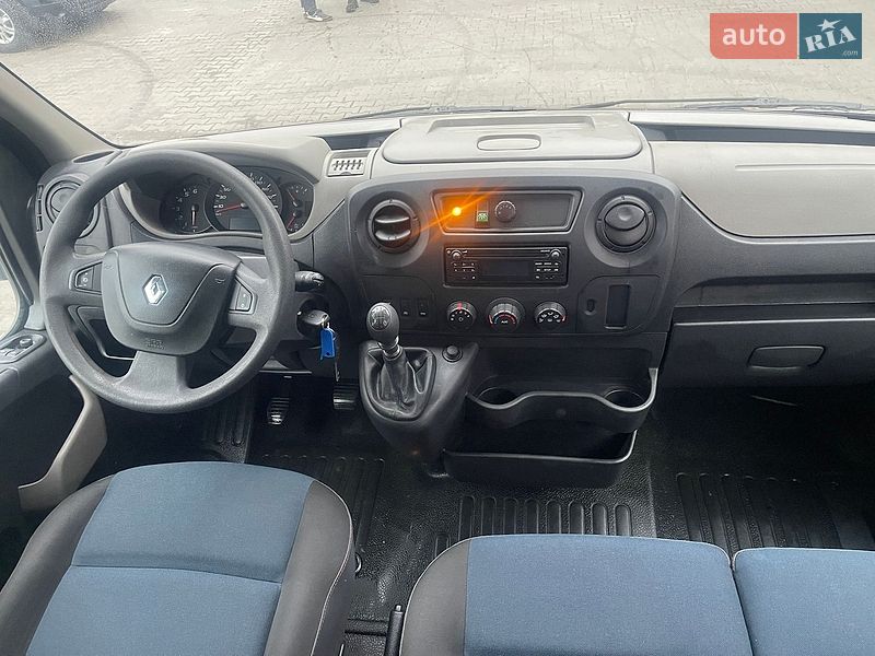 Минивэн Renault Master 2016 в Луцке