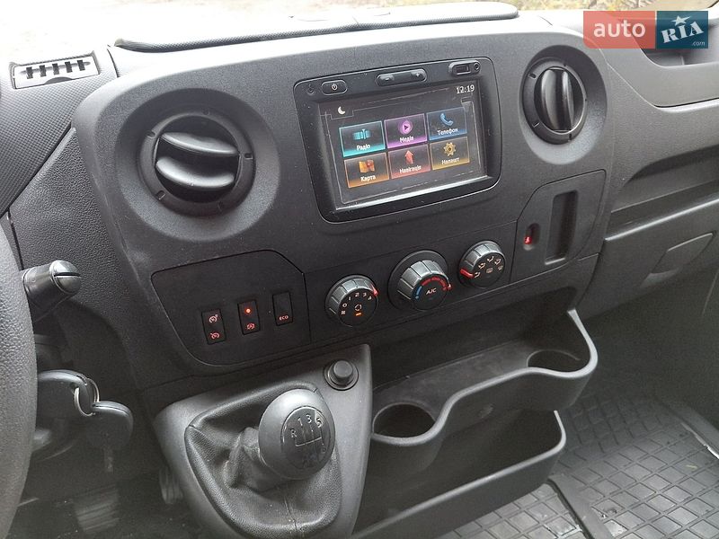 Грузовой фургон Renault Master 2017 в Ивано-Франковске