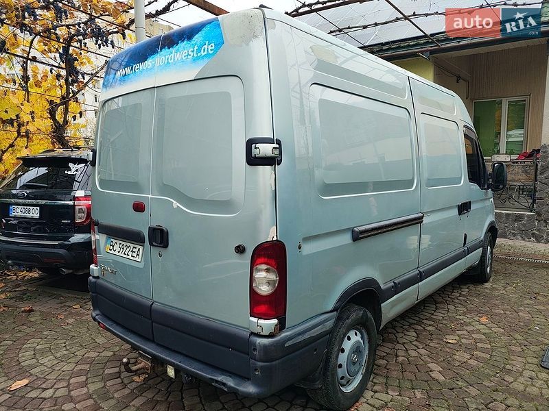 Вантажний фургон Renault Master 2008 в Львові