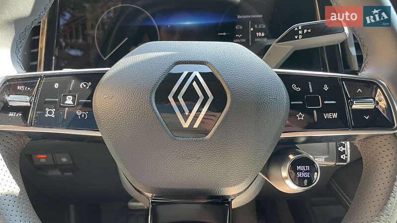 Внедорожник / Кроссовер Renault Megane E-Tech Electric 2022 в Мукачево