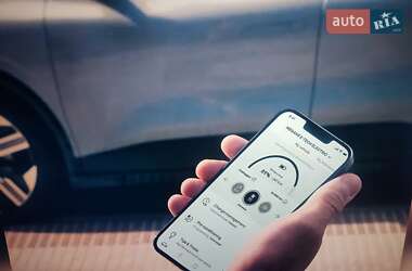 Позашляховик / Кросовер Renault Megane E-Tech Electric 2022 в 