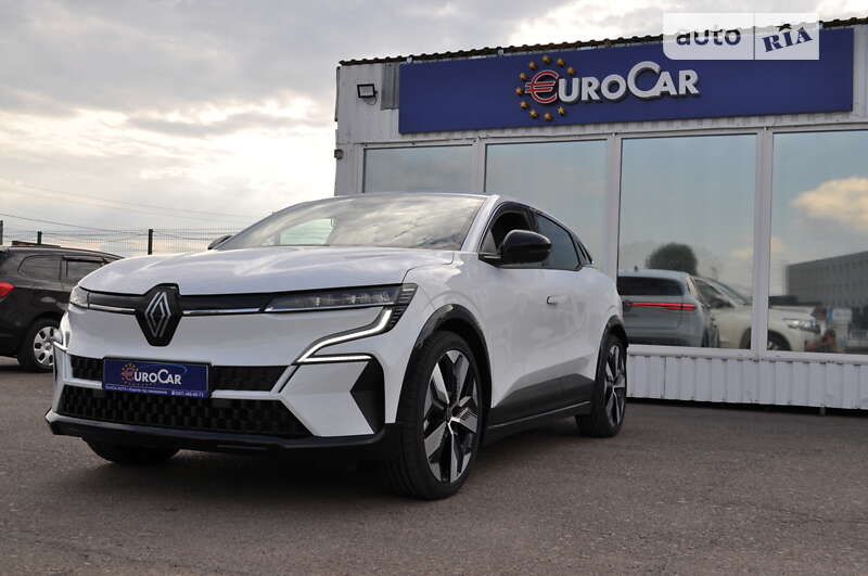 Внедорожник / Кроссовер Renault Megane E-Tech Electric 2023 в Киеве