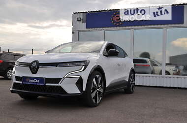 Внедорожник / Кроссовер Renault Megane E-Tech Electric 2023 в Киеве