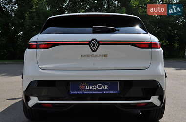 Внедорожник / Кроссовер Renault Megane E-Tech Electric 2023 в 