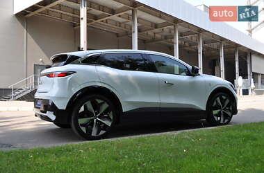 Внедорожник / Кроссовер Renault Megane E-Tech Electric 2023 в 