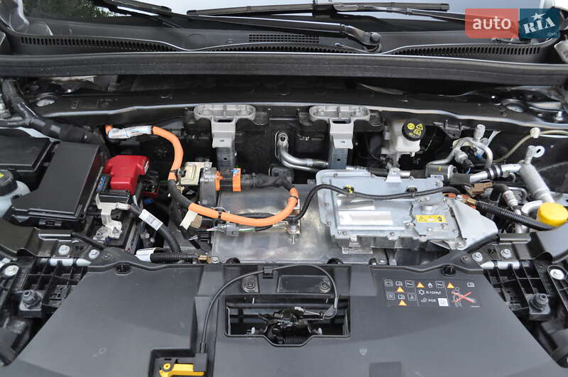 Внедорожник / Кроссовер Renault Megane E-Tech Electric 2023 в Киеве