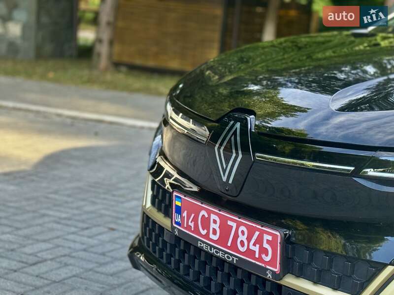 Внедорожник / Кроссовер Renault Megane E-Tech Electric 2023 в Дрогобыче