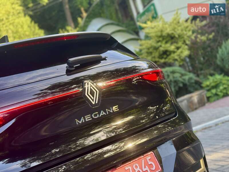 Внедорожник / Кроссовер Renault Megane E-Tech Electric 2023 в Дрогобыче
