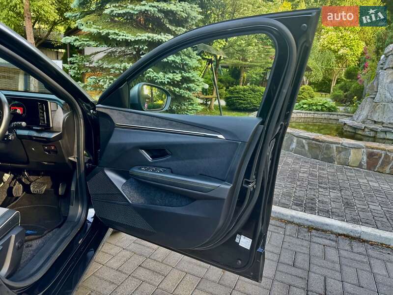 Внедорожник / Кроссовер Renault Megane E-Tech Electric 2023 в Дрогобыче