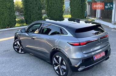 Внедорожник / Кроссовер Renault Megane E-Tech Electric 2023 в 