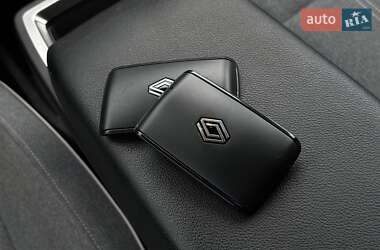 Позашляховик / Кросовер Renault Megane E-Tech Electric 2022 в 