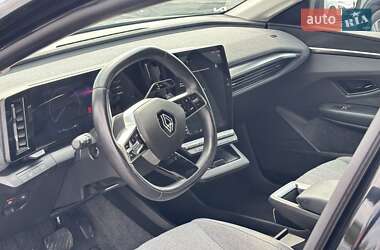Позашляховик / Кросовер Renault Megane E-Tech Electric 2022 в 