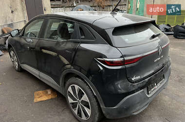 Внедорожник / Кроссовер Renault Megane E-Tech Electric 2024 в 