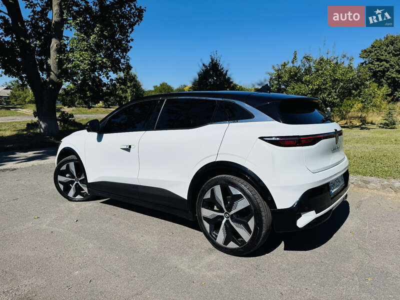 Позашляховик / Кросовер Renault Megane E-Tech Electric 2023 в Лохвиці