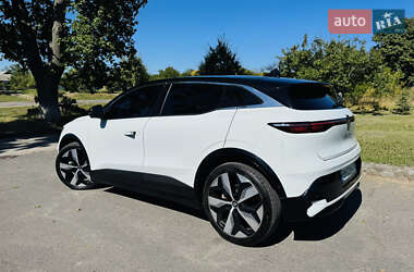 Внедорожник / Кроссовер Renault Megane E-Tech Electric 2023 в 