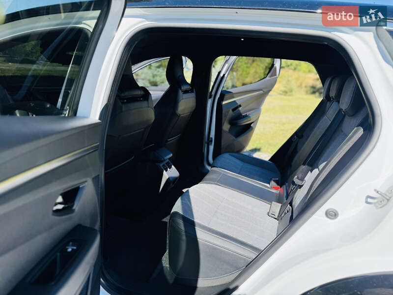 Позашляховик / Кросовер Renault Megane E-Tech Electric 2023 в Лохвиці