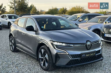 Позашляховик / Кросовер Renault Megane E-Tech Electric 2022 в Івано-Франківську