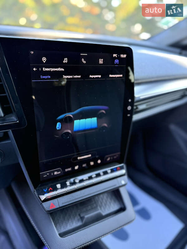 Позашляховик / Кросовер Renault Megane E-Tech Electric 2023 в Дубні фото 60 Позашляховик / Кросовер Renault Megane E-Tech Electric 2023 в Дубні