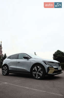Внедорожник / Кроссовер Renault Megane E-Tech Electric 2022 в Каменском
