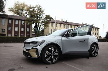 Внедорожник / Кроссовер Renault Megane E-Tech Electric 2022 в Каменском