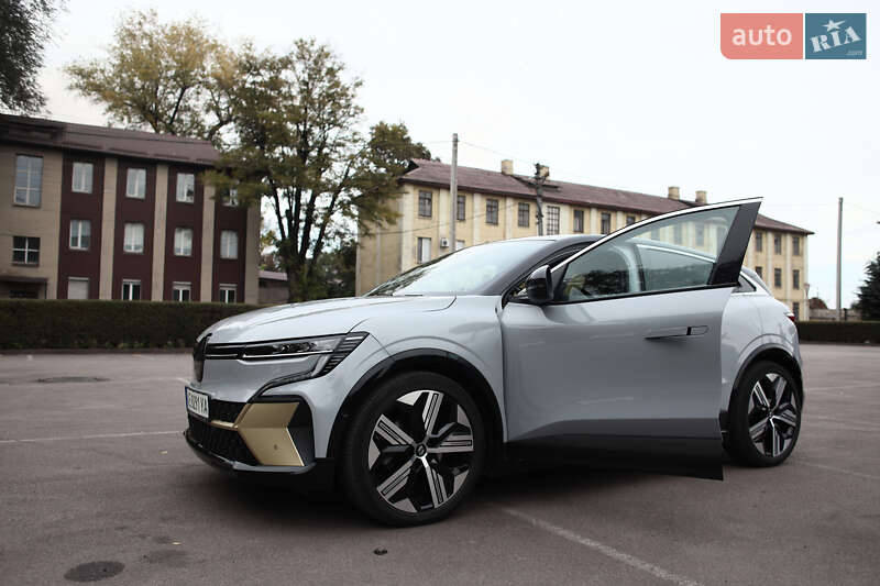 Внедорожник / Кроссовер Renault Megane E-Tech Electric 2022 в Каменском