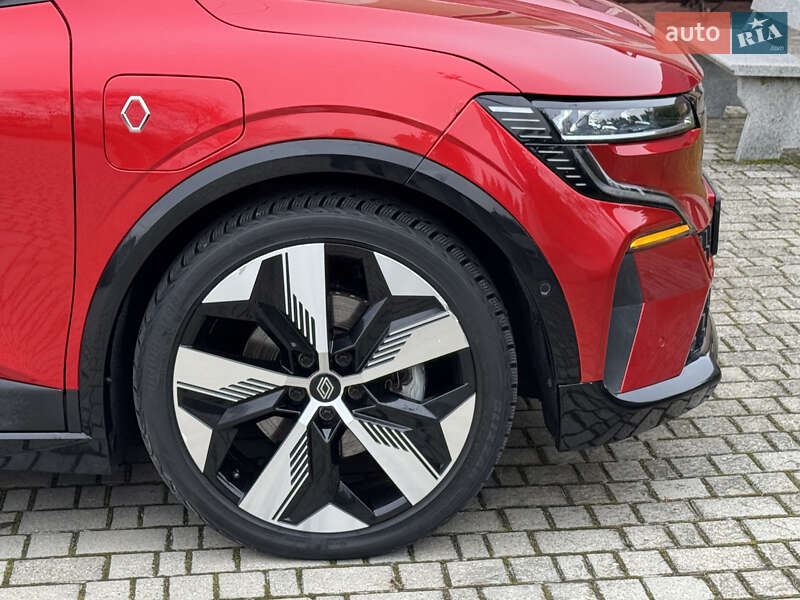 Позашляховик / Кросовер Renault Megane E-Tech Electric 2023 в Самборі фото 30 Позашляховик / Кросовер Renault Megane E-Tech Electric 2023 в Самборі