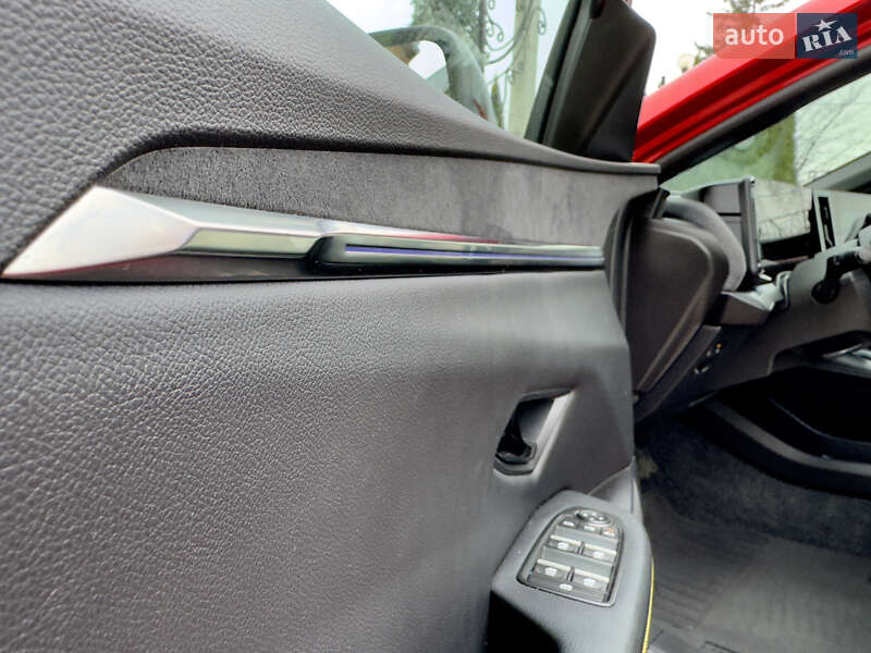 Позашляховик / Кросовер Renault Megane E-Tech Electric 2023 в Самборі фото 51 Позашляховик / Кросовер Renault Megane E-Tech Electric 2023 в Самборі