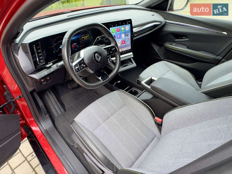 Позашляховик / Кросовер Renault Megane E-Tech Electric 2023 в Самборі фото 59 Позашляховик / Кросовер Renault Megane E-Tech Electric 2023 в Самборі