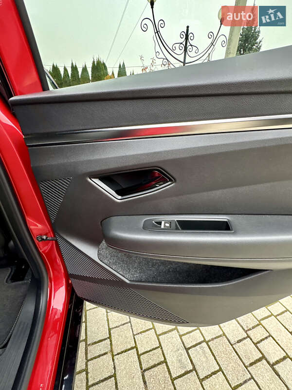 Позашляховик / Кросовер Renault Megane E-Tech Electric 2023 в Самборі фото 71 Позашляховик / Кросовер Renault Megane E-Tech Electric 2023 в Самборі