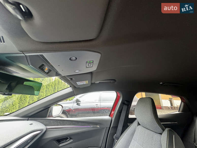 Позашляховик / Кросовер Renault Megane E-Tech Electric 2023 в Самборі фото 144 Позашляховик / Кросовер Renault Megane E-Tech Electric 2023 в Самборі