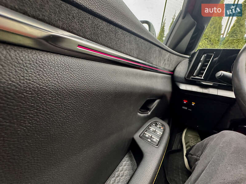 Позашляховик / Кросовер Renault Megane E-Tech Electric 2023 в Самборі фото 150 Позашляховик / Кросовер Renault Megane E-Tech Electric 2023 в Самборі