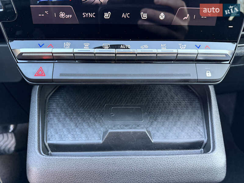 Позашляховик / Кросовер Renault Megane E-Tech Electric 2024 в Рівному