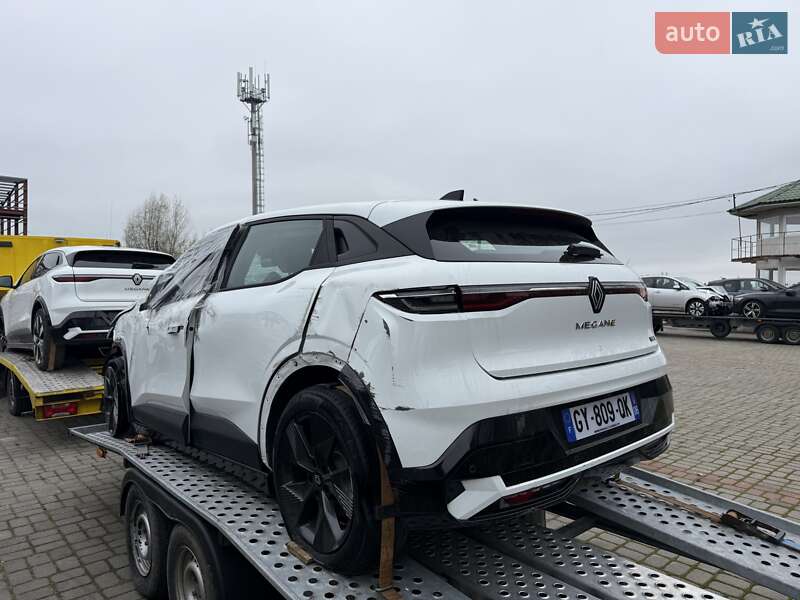 Внедорожник / Кроссовер Renault Megane E-Tech Electric 2024 в Луцке