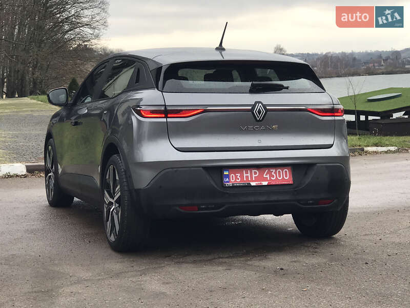 Позашляховик / Кросовер Renault Megane E-Tech Electric 2022 в Рівному