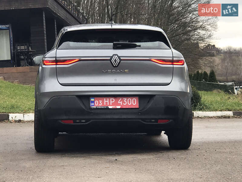 Позашляховик / Кросовер Renault Megane E-Tech Electric 2022 в Рівному