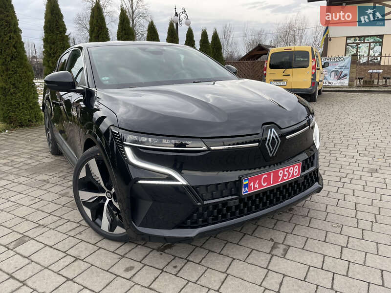 Позашляховик / Кросовер Renault Megane E-Tech Electric 2022 в Львові