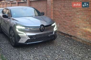 Позашляховик / Кросовер Renault Megane E-Tech Electric 2023 в Луцьку
