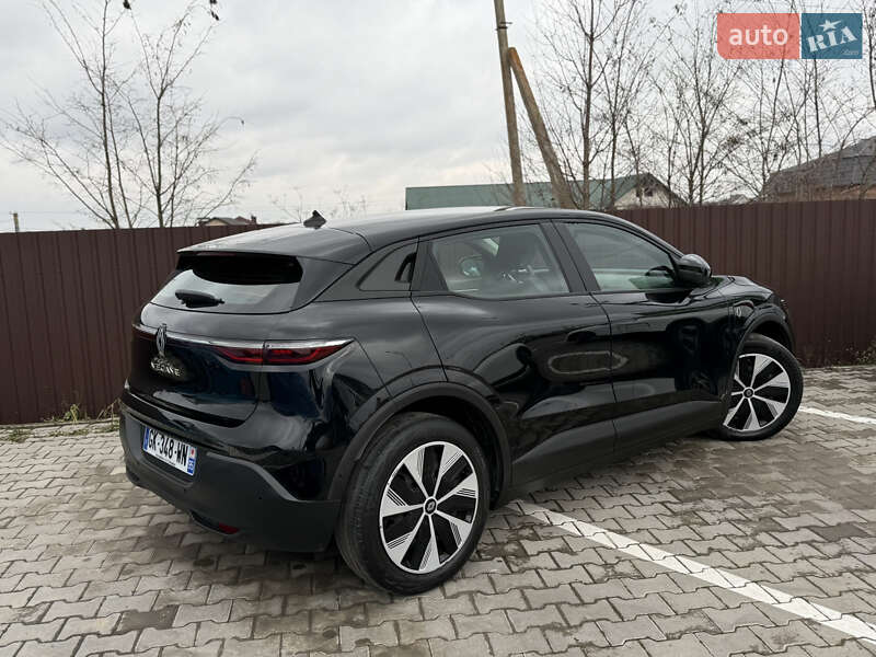 Внедорожник / Кроссовер Renault Megane E-Tech Electric 2022 в Виннице фото 10 Внедорожник / Кроссовер Renault Megane E-Tech Electric 2022 в Виннице