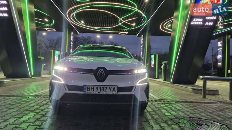 Позашляховик / Кросовер Renault Megane E-Tech Electric 2022 в Одесі