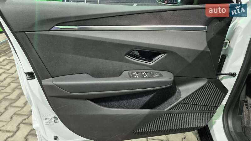 Позашляховик / Кросовер Renault Megane E-Tech Electric 2022 в Одесі