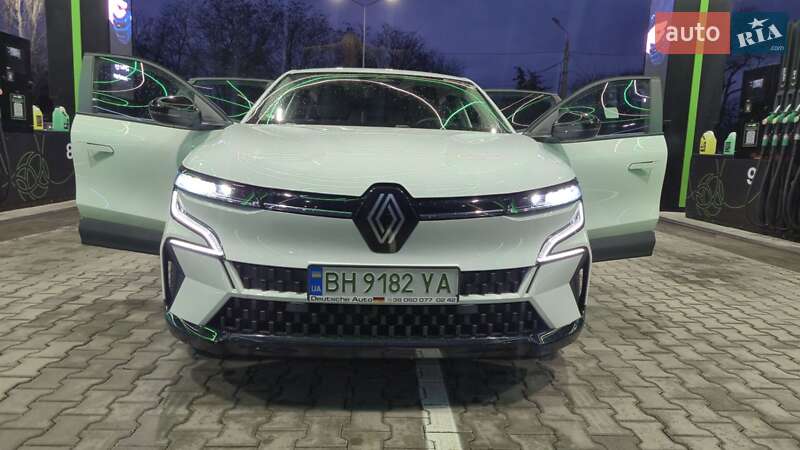 Позашляховик / Кросовер Renault Megane E-Tech Electric 2022 в Одесі