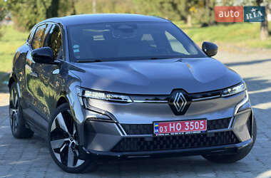 Внедорожник / Кроссовер Renault Megane E-Tech Electric 2022 в Дубно