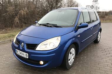 Хетчбек Renault Megane Scenic 2007 в 